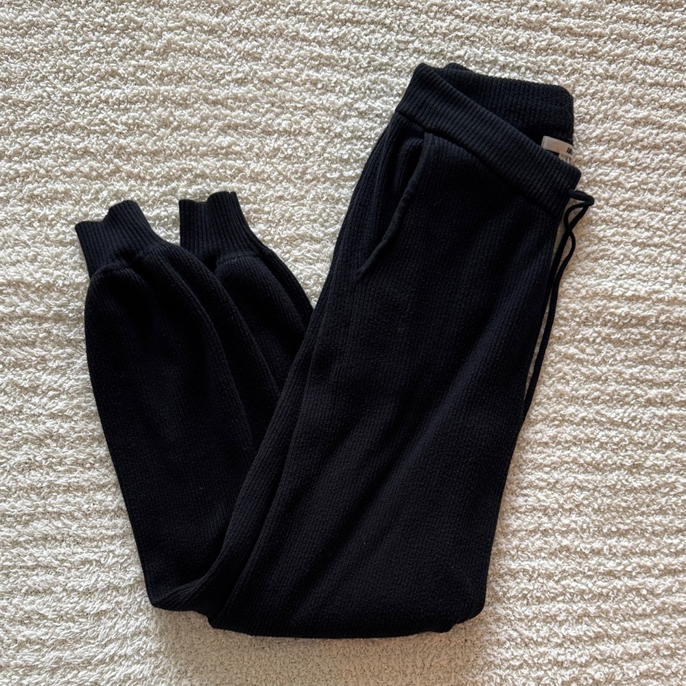 Ribbed Lounge Jogger Pants - Women XS